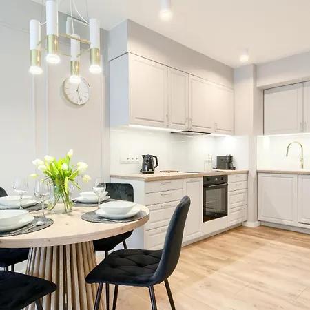 Kasprowicza Aqua, Sun & Snow *