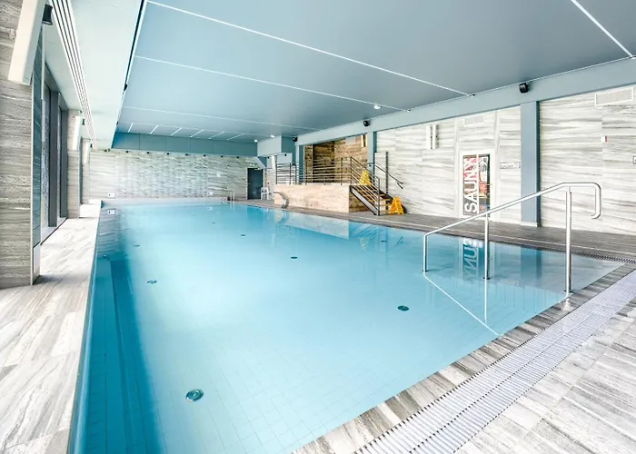 Daire Kasprowicza Aqua, Sun & Snow *